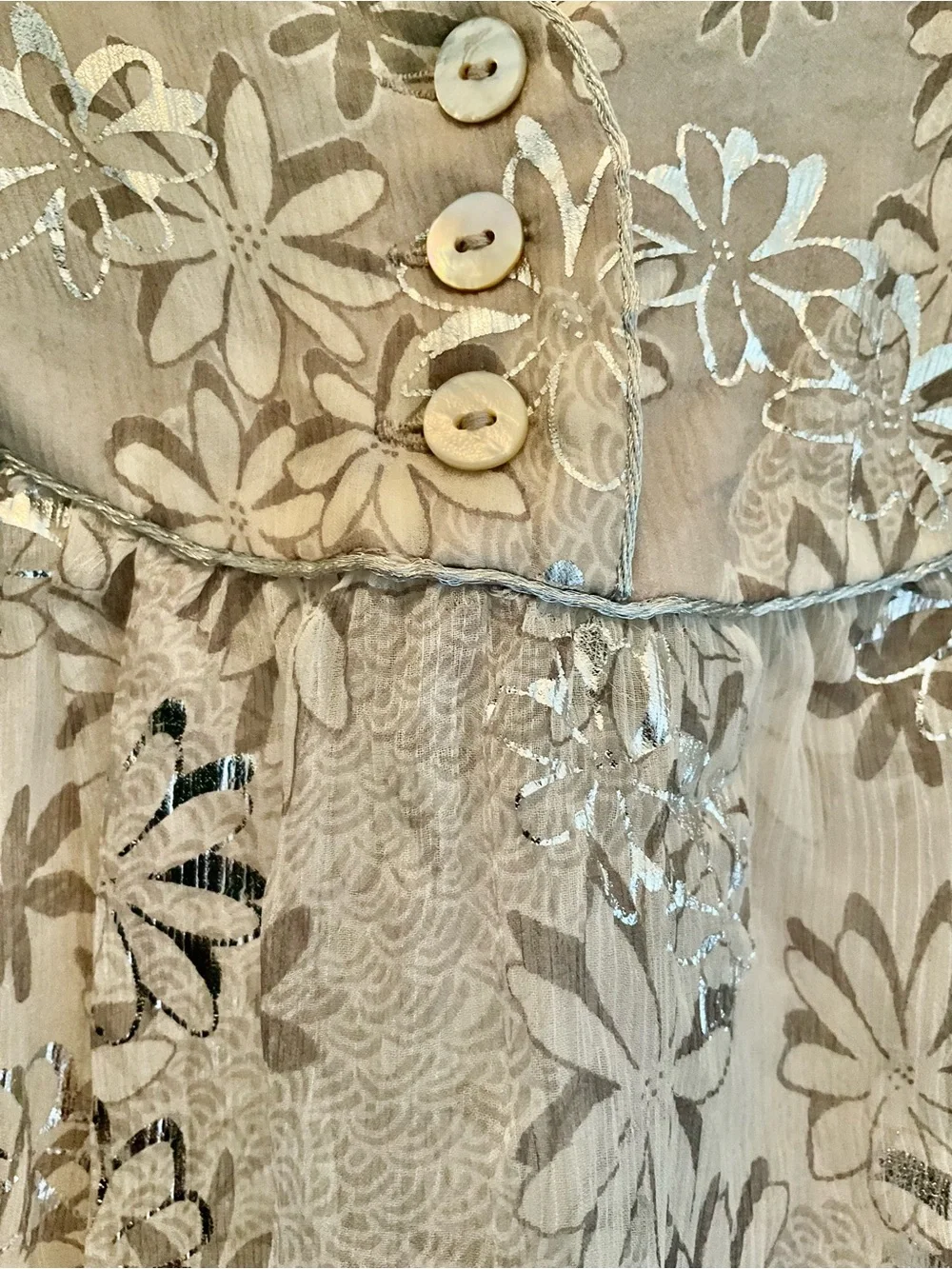 Gerard Darel Paris 100% Silk Floral Dress , Delicate Metallic Silver Threading 🩶